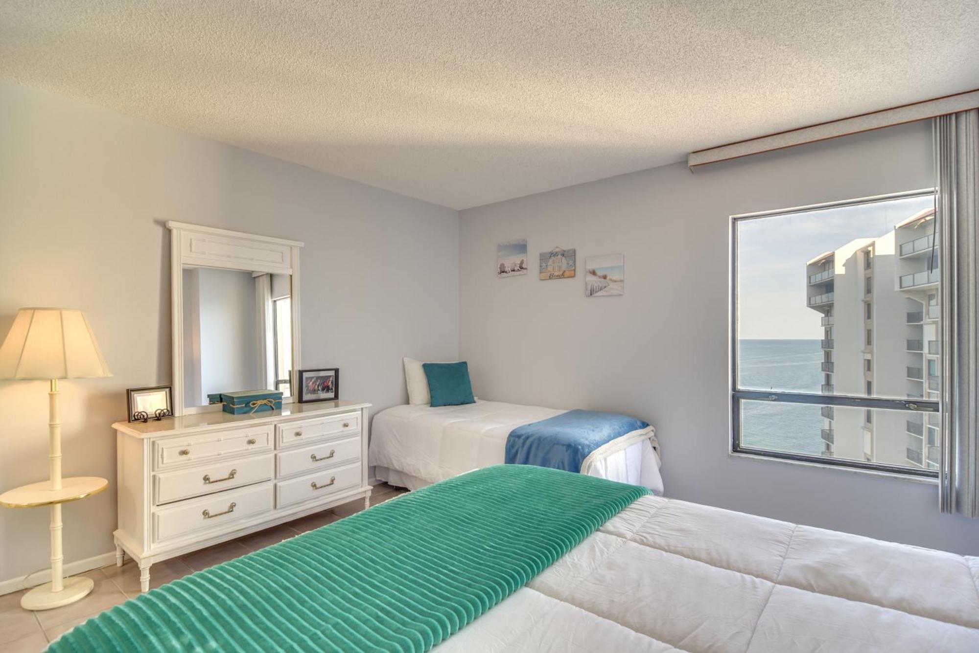 Oceanfront Condo With Balcony And Stunning Views! Clearwater Beach Extérieur photo