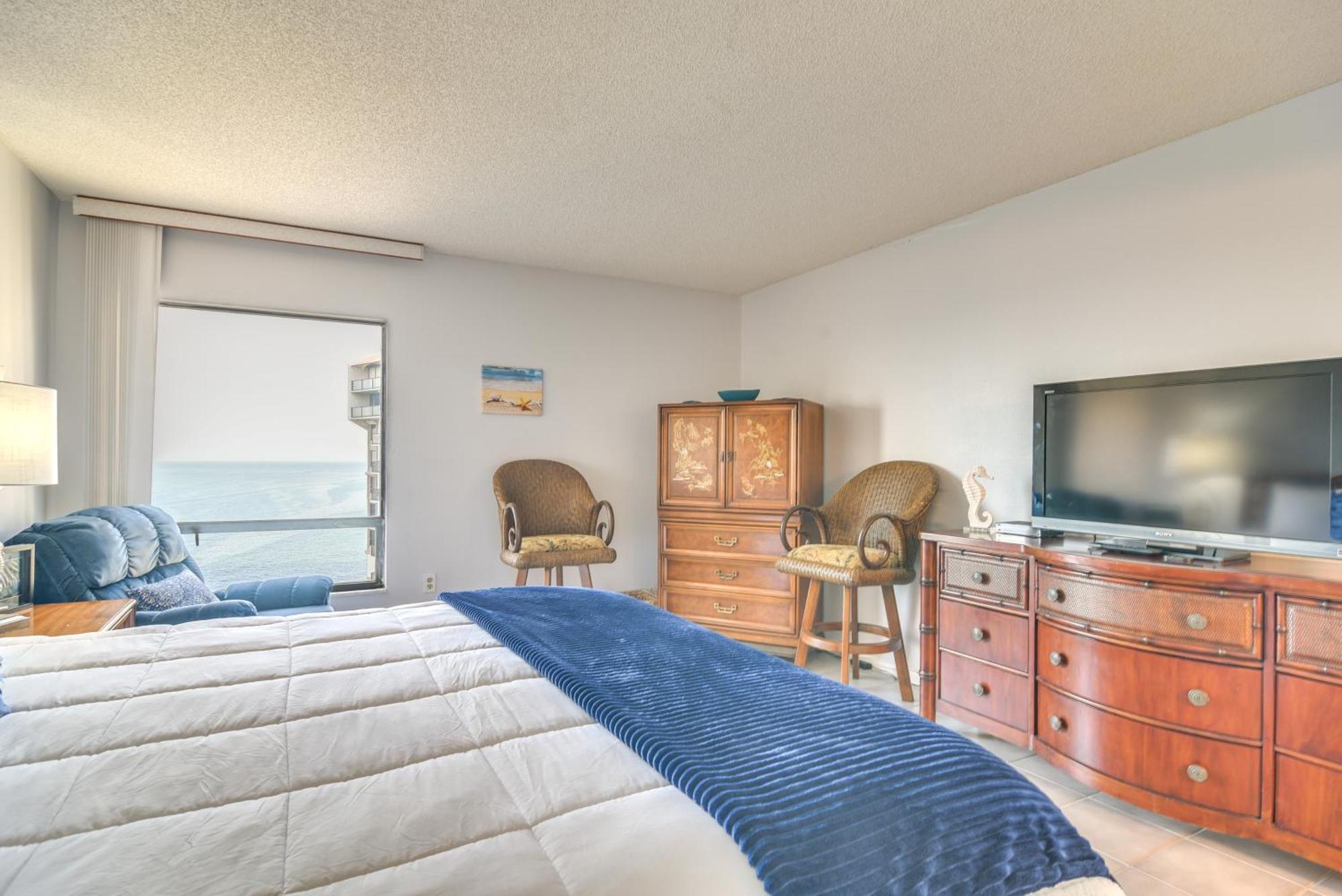 Oceanfront Condo With Balcony And Stunning Views! Clearwater Beach Extérieur photo